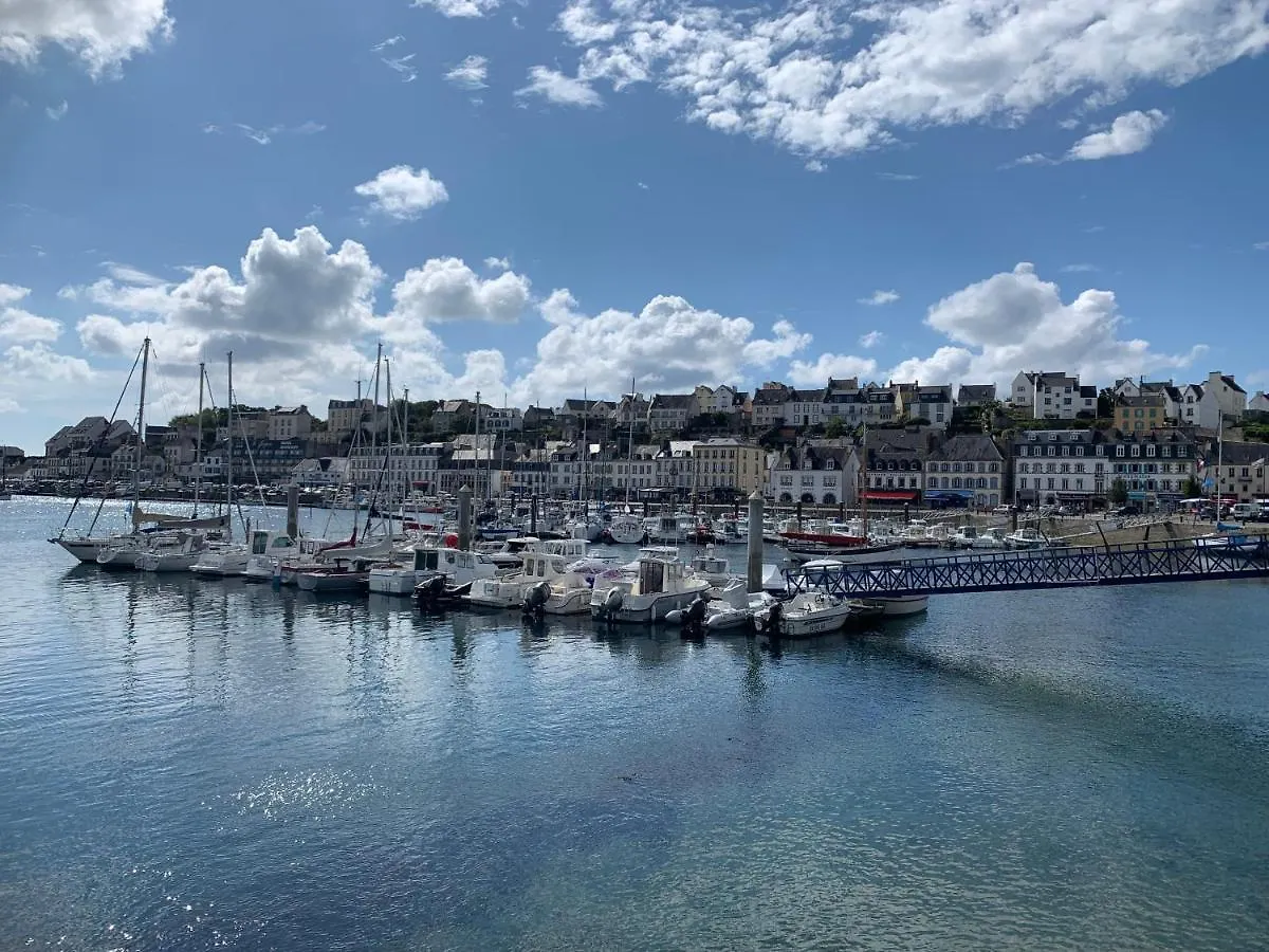 Appartement FACE OCEAN, duplex 35m2 au calme - 4 lits - Parking - à Audierne